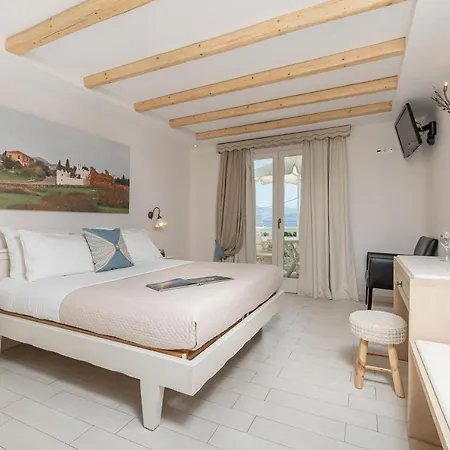 فندق Naxos Island 5*