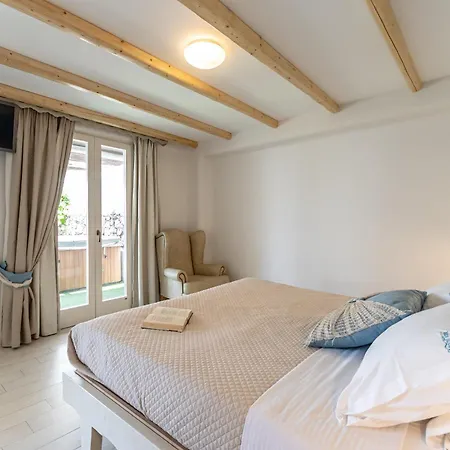 Naxos Island Hotel