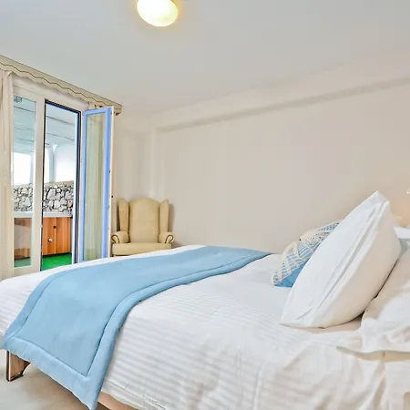 Naxos Island Otel 5*