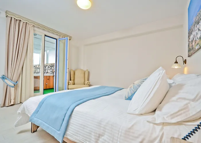 Naxos Island Hotel 5*